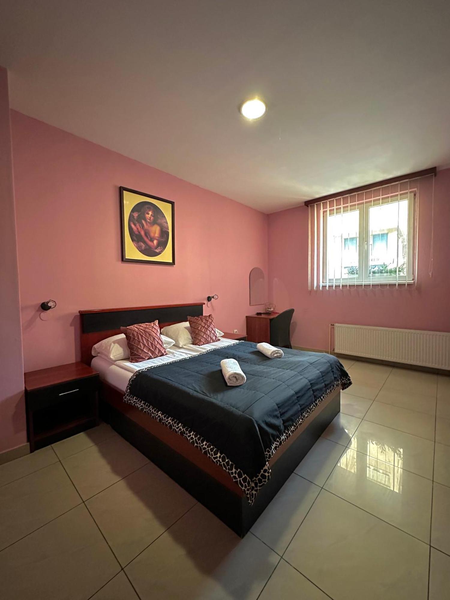 Hostel Herz بانيا لوكا المظهر الخارجي الصورة