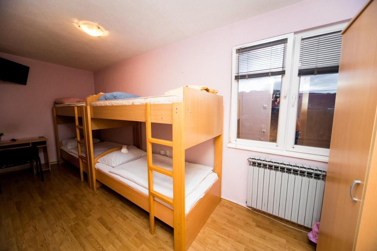 Hostel Herz بانيا لوكا المظهر الخارجي الصورة