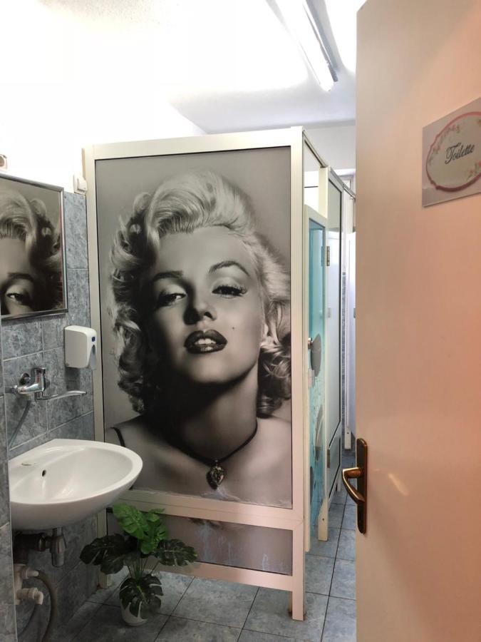 Hostel Herz بانيا لوكا المظهر الخارجي الصورة