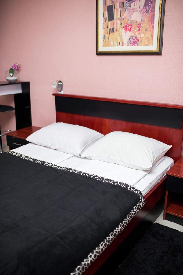 Hostel Herz بانيا لوكا المظهر الخارجي الصورة